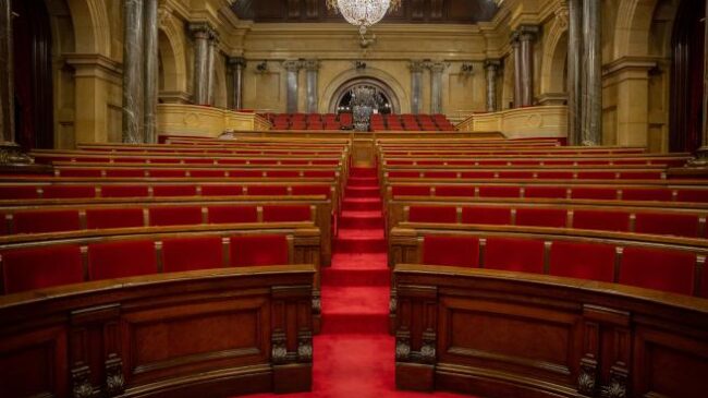 El Parlamento catalán se constituye hoy y elige la nueva presidencia de la cámara