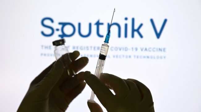 La vacuna rusa Sputnik muestra menor eficacia frente a la variante sudafricana