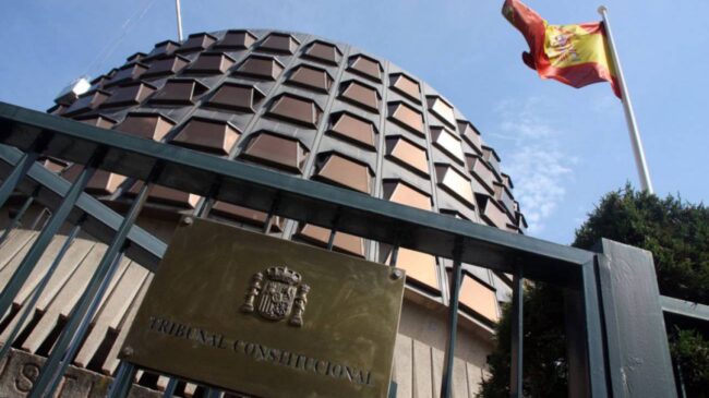 El TC revisará la reforma exprés de Sánchez para renovar el Constitucional