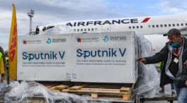 Rusia asegura que la vacuna Sputnik V es eficaz contra todas las variantes, incluida la sudafricana