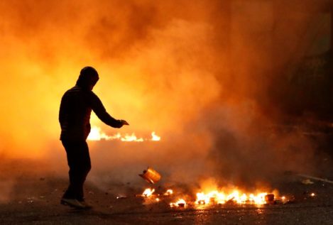 Los disturbios en Irlanda del Norte anticipan un fin de semana de violencia