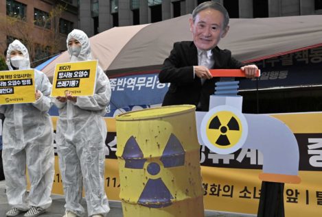 Polémica en Japón: decide verter al Pacífico el agua procesada de la central de Fukushima