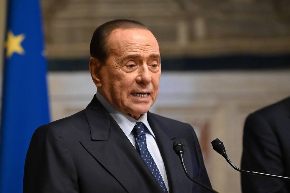 La Justicia italiana rechaza a Berlusconi la incapacidad y le da tres meses para recuperarse