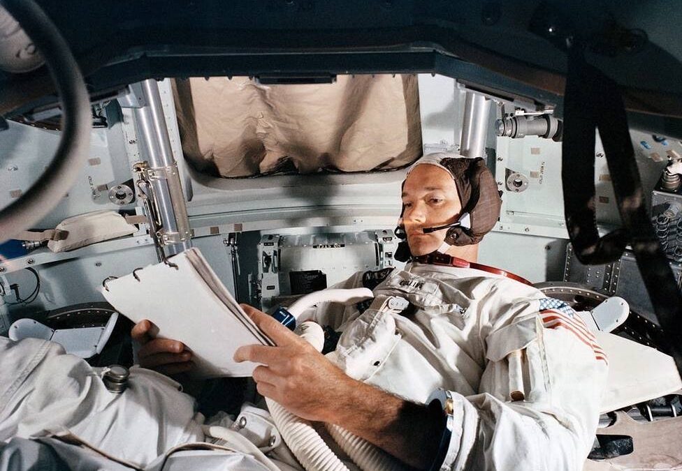 Fallece Michael Collins, uno de los tres primeros astronautas que llegaron a la Luna