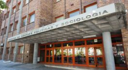 Docentes universitarios critican la falta de libertad de expresión en la facultad de la decana de Podemos