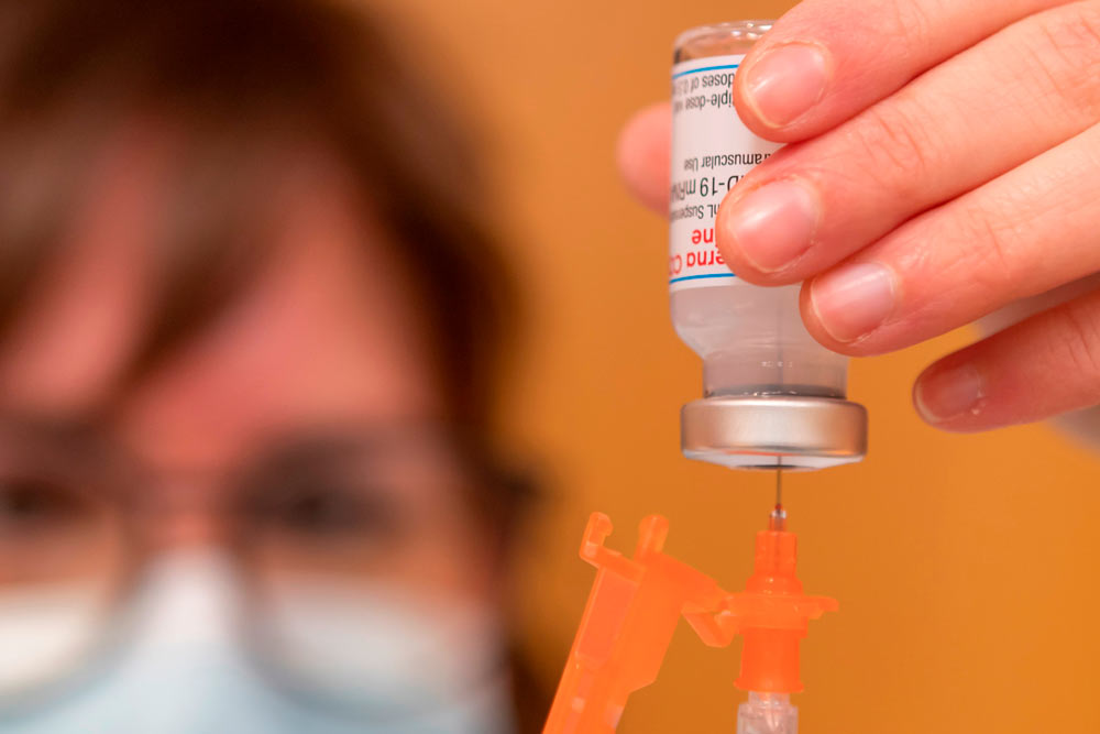 Sanidad no retrasará las segundas dosis de las vacunas
