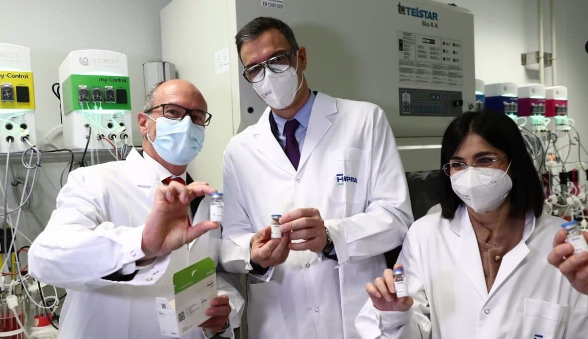 Sanidad da luz verde a la fase definitiva de la vacuna española de Hipra