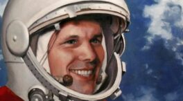 Augusto Ferrer-Dalmau pinta un cuadro del astronauta Yuri Gagarin para la embajada rusa en España