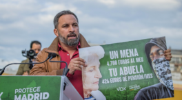 Polémica por un cartel de Vox: el Gobierno lo denuncia ante la Fiscalía por "delito de odio"