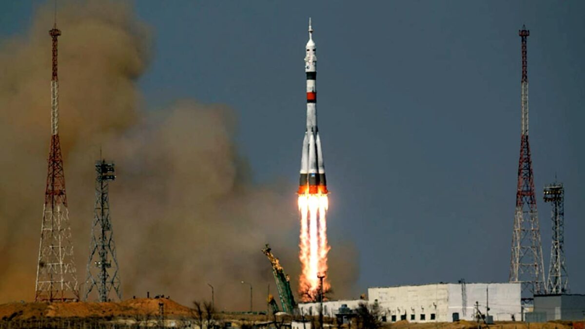 (VÍDEO) Lanzamiento de la nave rusa Soyuz MS-18 rumbo a la Estación Espacial Internacional