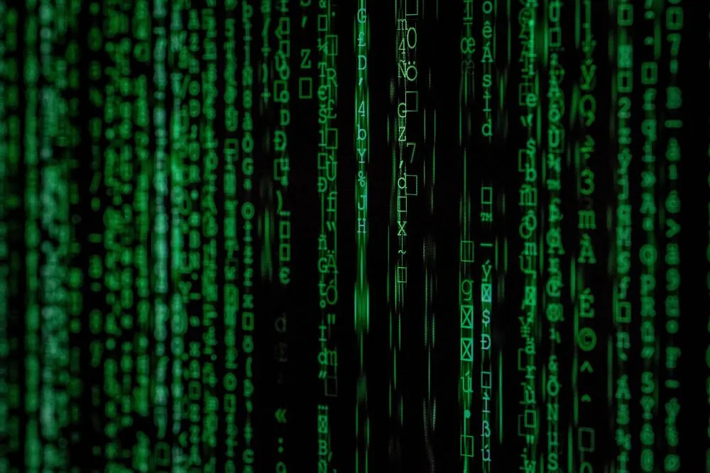 El FBI recibió permiso judicial para 'hackear' cientos de ordenadores