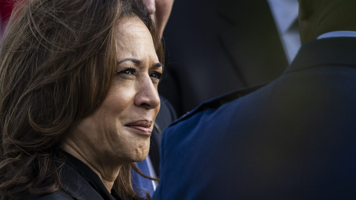 De estar en el foco mediático a desaparecer 27 días: ¿qué ha sido de Kamala Harris desde que se le encomendó la crisis migratoria?