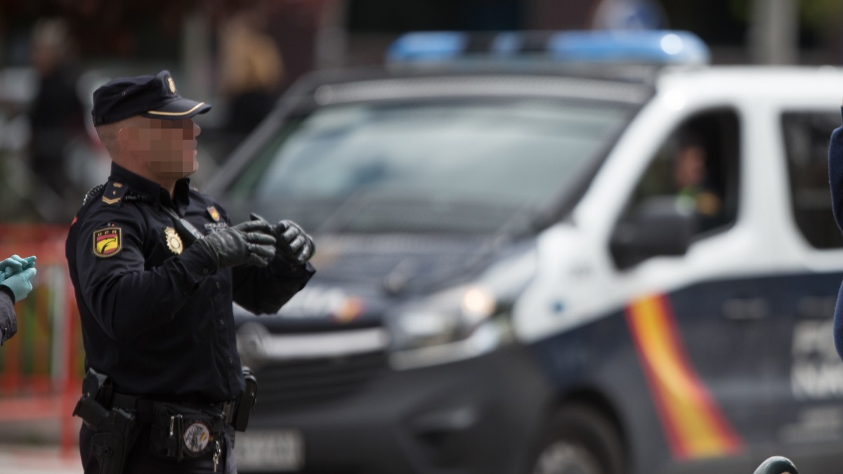 Detienen a un kosovar por atacar con arma blanca a un niño en un colegio de Madrid