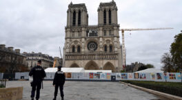 Cerrada temporalmente la plaza de la catedral de Notre Dame por altos niveles de plomo