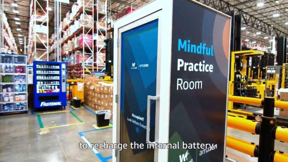 (VÍDEO) Amazon presenta las polémicas cabinas ‘ZenBooths’ para que sus trabajadores estresados se relajen