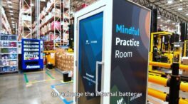 (VÍDEO) Amazon presenta las polémicas cabinas 'ZenBooths' para que sus trabajadores estresados se relajen