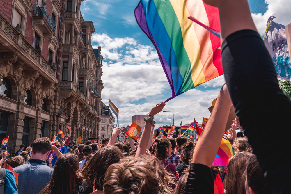 La UE pide acabar con las leyes que discriminan al colectivo LGTBI