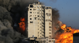 (VÍDEO) Derribada una emblemática torre de Gaza tras una nueva jornada de bombardeos de Israel contra Hamás