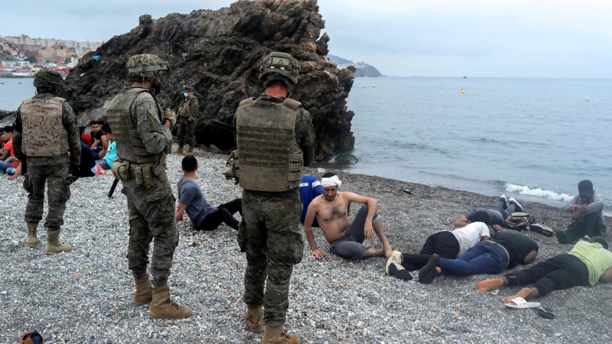 (FOTOGALERÍA) La llegada de miles de inmigrantes a Ceuta en imágenes