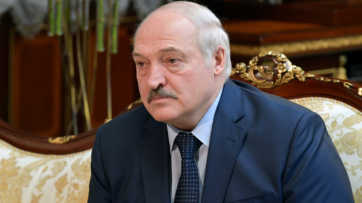 Lukashenko desvía un avión a Bielorrusia para detener a un periodista crítico con su régimen