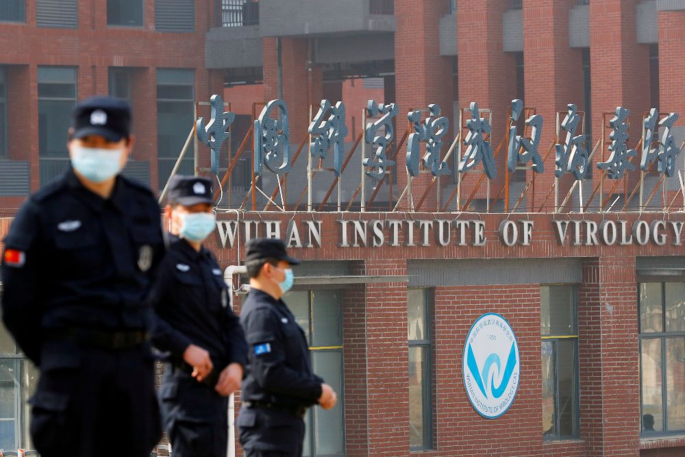 EEUU afirma que tres miembros del Centro de Virología de Wuhan enfermaron en noviembre de 2019