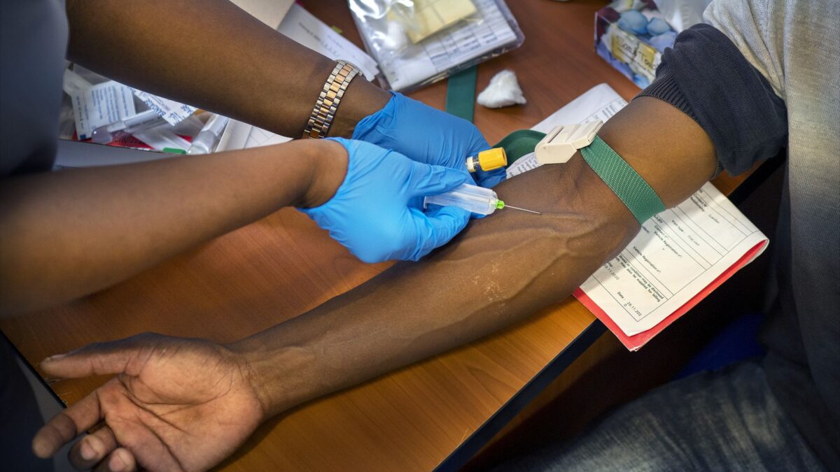 La OMS reclama para África 20 millones de dosis de AstraZeneca de manera «urgente»