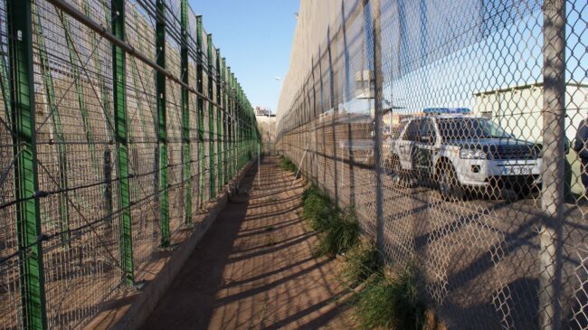50 magrebíes tratan de entrar a Melilla en el segundo intento de salto a la valla en menos de dos días