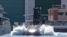 (VÍDEO) El Submarino S-81 toca agua por primera vez en Cartagena