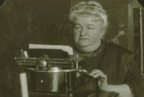 Exhortaciones de doña Emilia