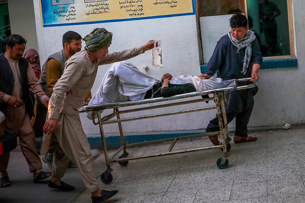 Al menos 25 muertos en un atentado cerca de una escuela femenina en Kabul