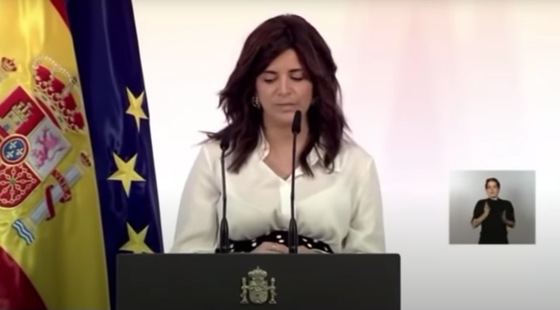 Ana Iris, pariendo la era