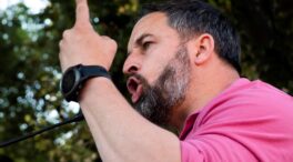 Abascal acusa al PSOE de actuar como una "mafia corrupta" por prohibir el mitin de Vox en Ceuta