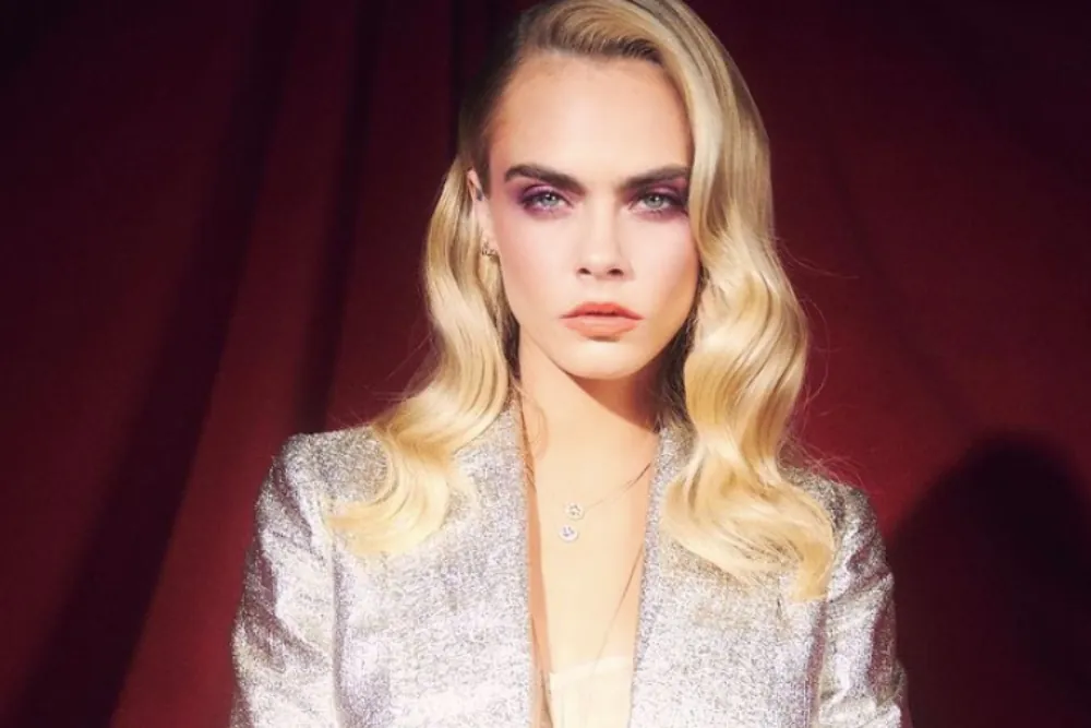 Cara Delevingne subasta un vídeo de su vagina con fines benéficos