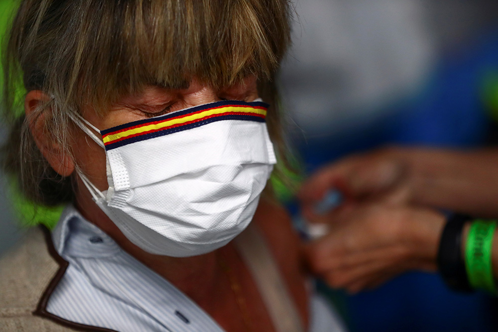 La vacunación en España marca un nuevo récord: 574.014 pinchazos en un día