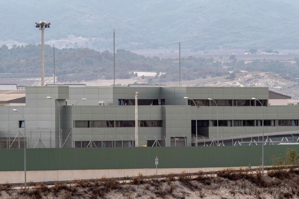Muere en la cárcel el principal acusado de violación 'en manada' a una joven de Beniaján