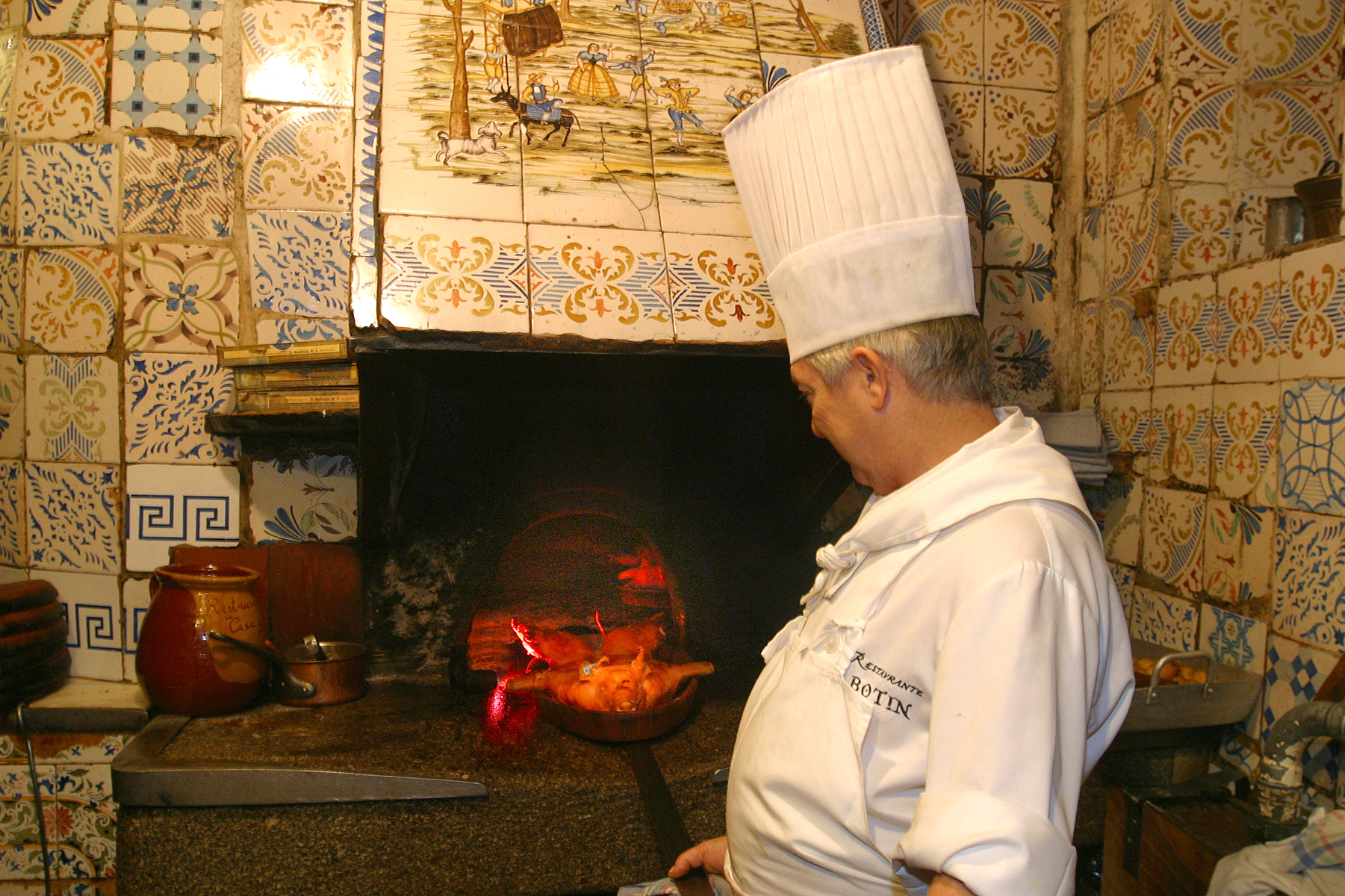 Sobrino de Botín, el restaurante más antiguo del mundo, lucha por salir adelante tirando de solera 2
