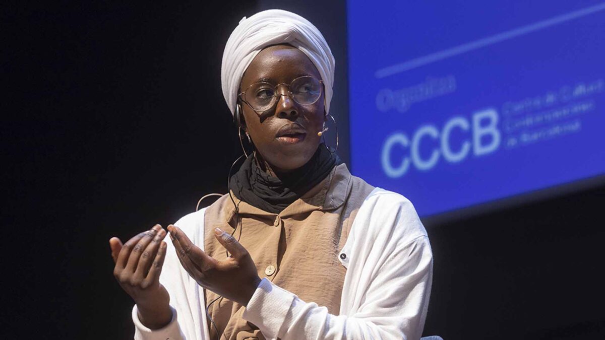 Fatoumata Kébé: «La luna se convirtió en una palabra femenina porque se asociaba al miedo»