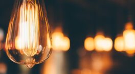Estas son las compañías de luz con las tarifas más caras, según Facua