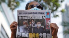 El principal diario opositor de Hong Kong cierra tras sufrir una gran presión por parte del Gobierno