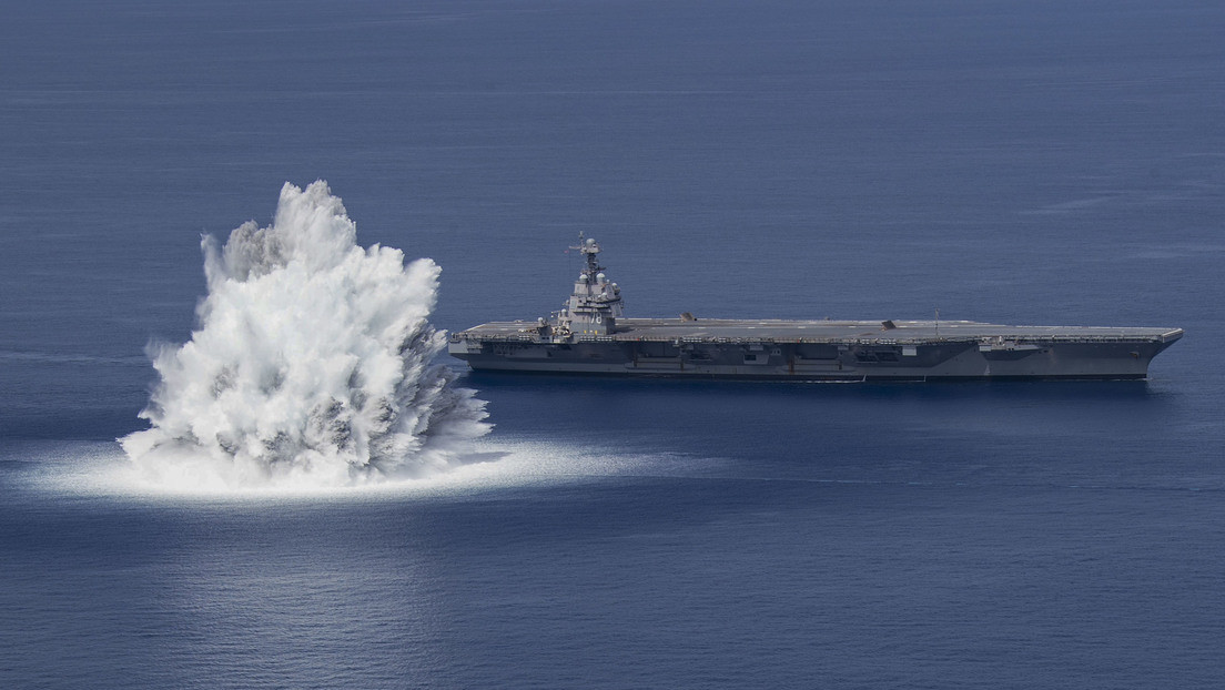 (VÍDEO) Brutal explosión: el portaviones más avanzado de Estados Unidos, puesto a prueba