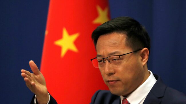 China contesta al pacto militar entre EE.UU., Australia y Reino Unido: "Socava la estabilidad y la paz"