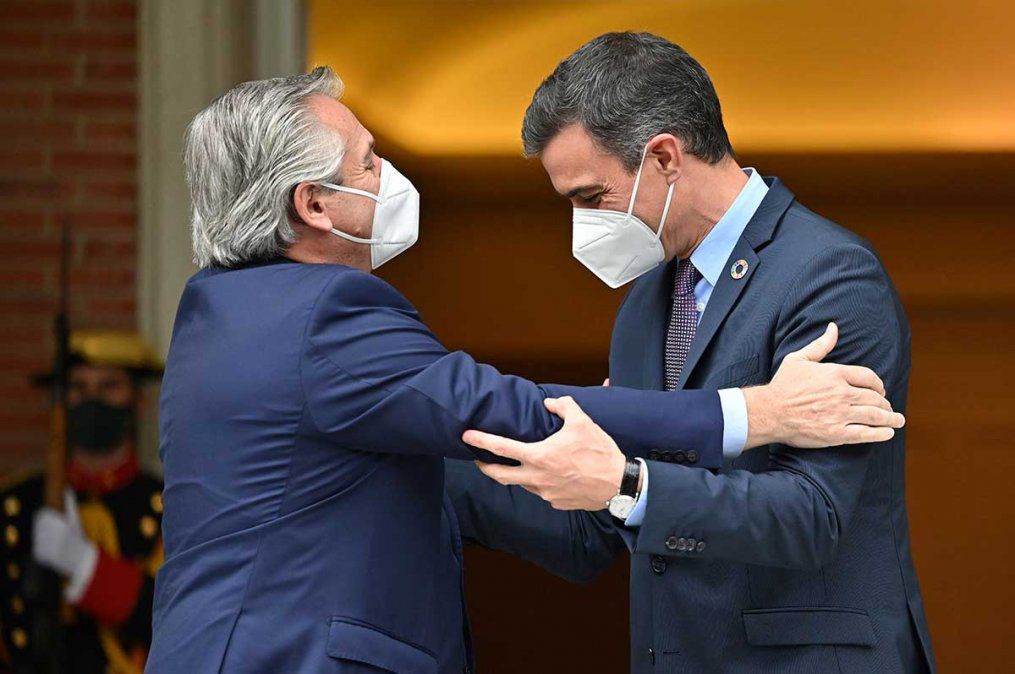 Pedro Sánchez se reúne con el presidente de Argentina en la Casa Rosada