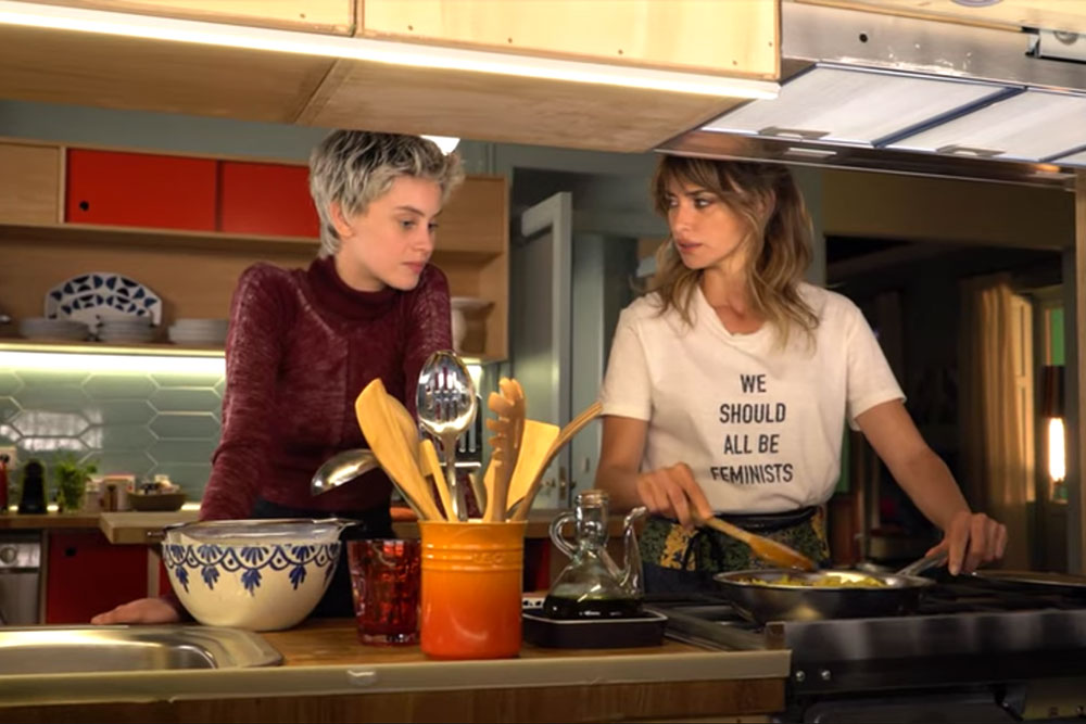 Almodóvar termina el rodaje de 'Madres paralelas'