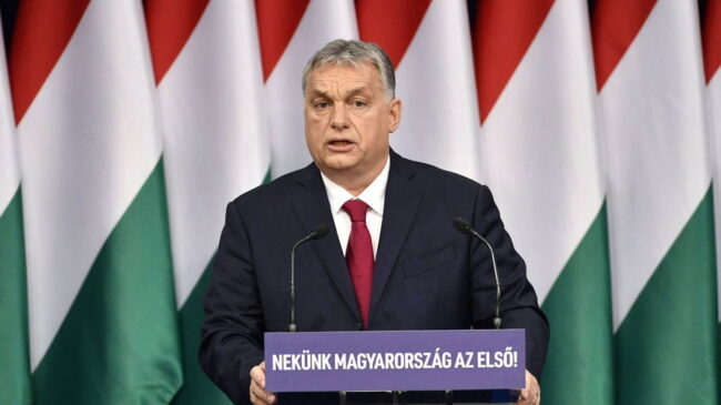 Orbán afirma que los refugiados afganos pueden traer "terrorismo" y destruir la identidad de Europa