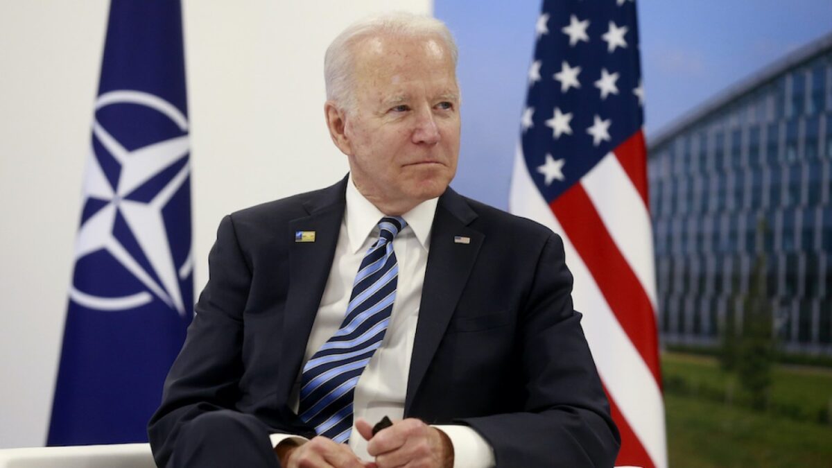 Biden defiende los bombardeos en Siria para «proteger y defender la seguridad» de las tropas