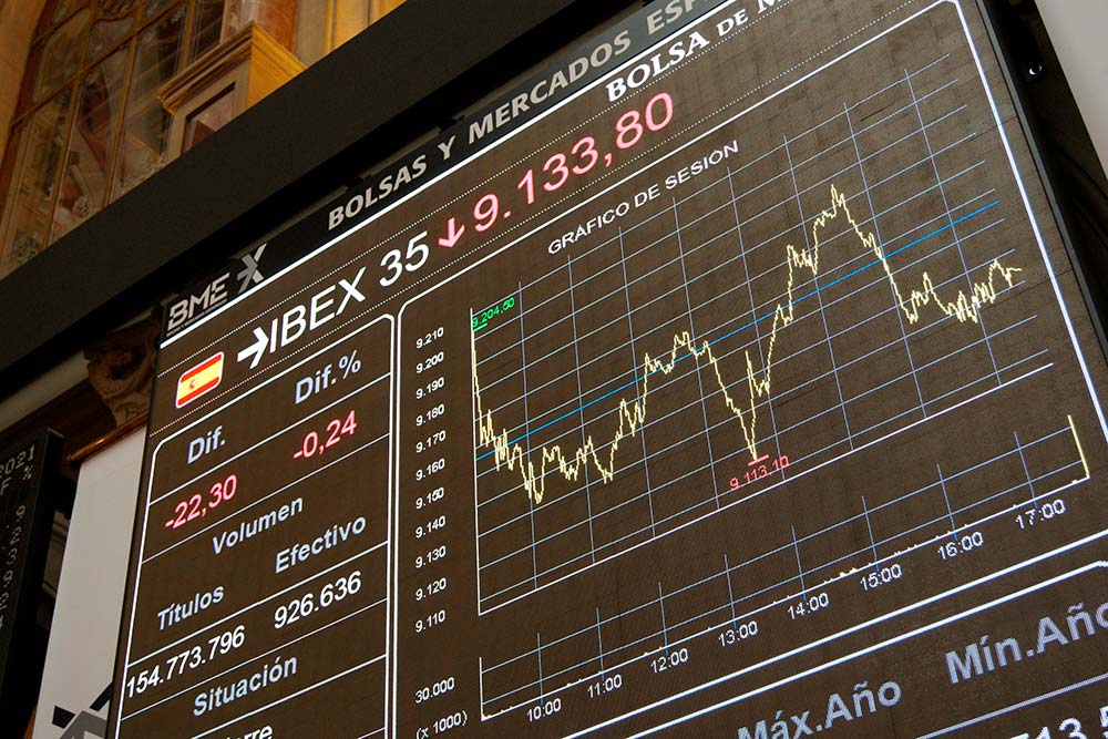 El Banco de España confía en recuperar la riqueza precovid a finales de 2022