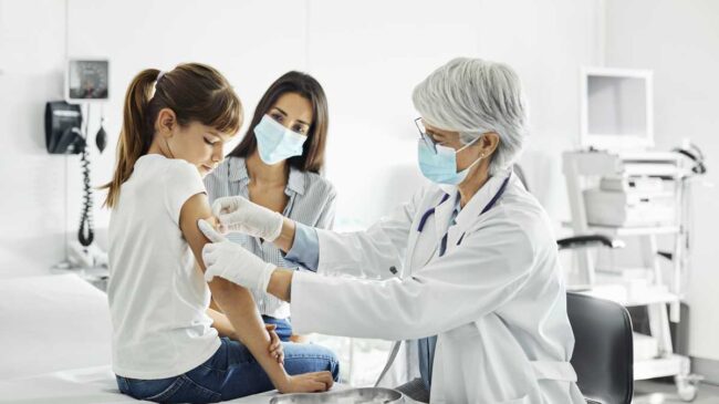Los expertos advierten de que no habrá inmunidad de grupo hasta que no se vacunen los menores de 12 años