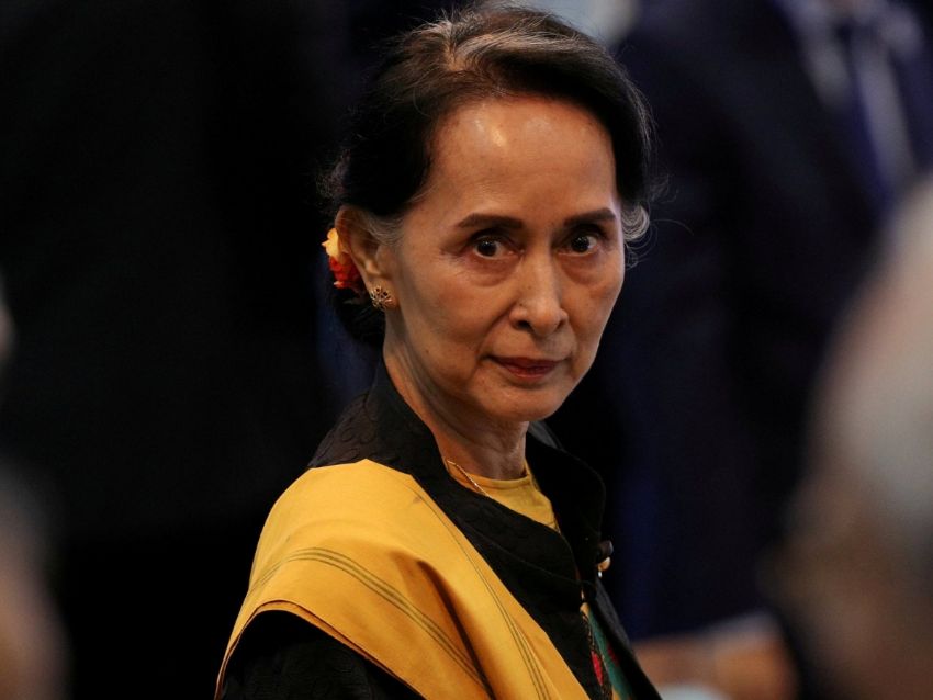 La junta de Myanmar denuncia por varios delitos de corrupción a Suu Kyi