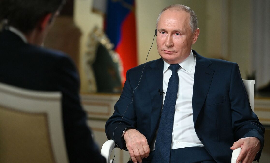 (VÍDEO) Putin afirma que la guerra «va de acuerdo con el plan» y acusa a Ucrania de bloquear los corredores humanitarios