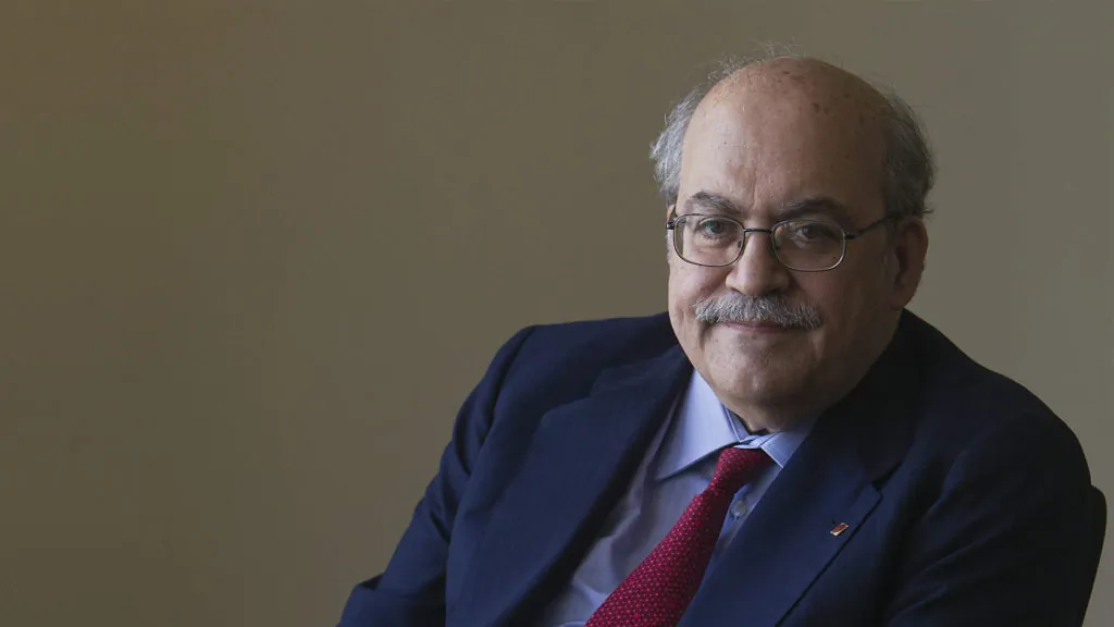 William Wallace Mas-Colell 1